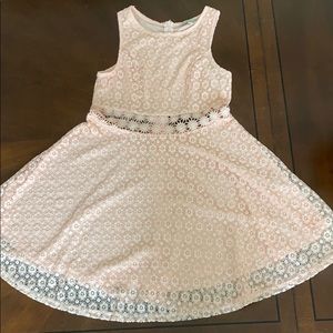 Beautiful lace Size large dress